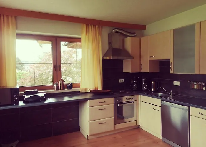 Kampfl Guest house Fuegen