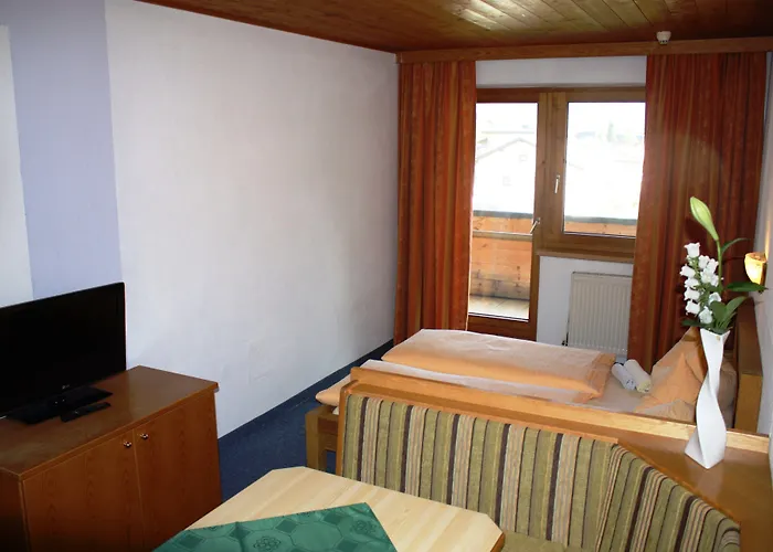 Kampfl Guest house Fuegen