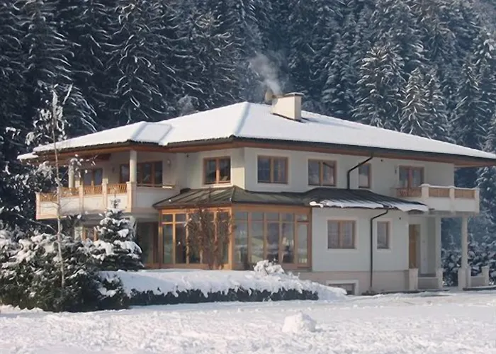 Kampfl Guest house 4*