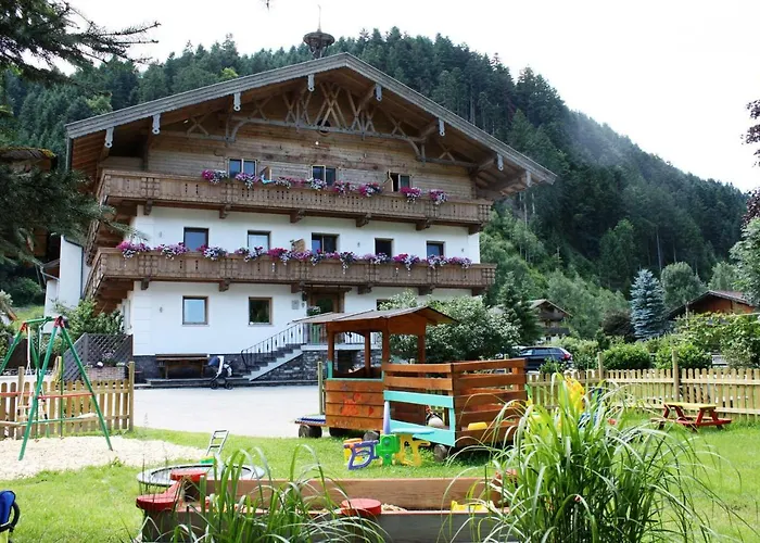 Kampfl Guest house 4*