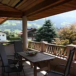 Kampfl Guest house 4*