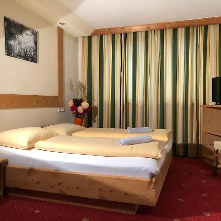 Casa de hóspedes Kampfl 4*